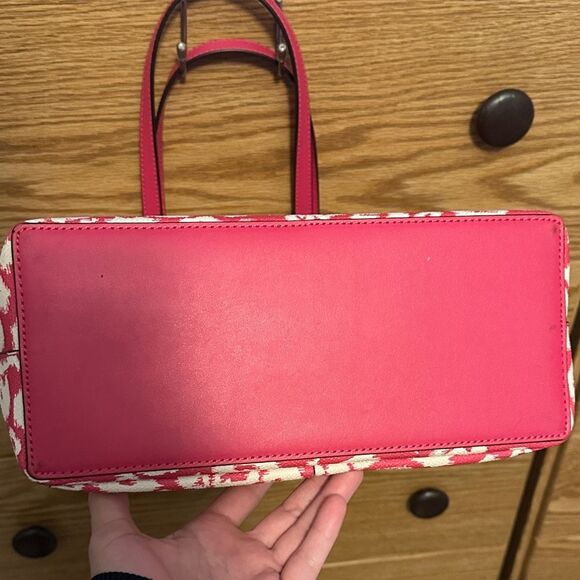 Michael Kors Red and Cream Tote Bag - Picture 4 of 5